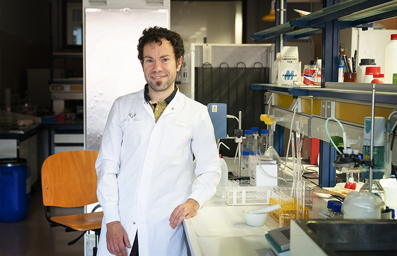 Jonatan Miranda Gómez es investigador del departamento de Farmacia y Ciencias de los Alimentos