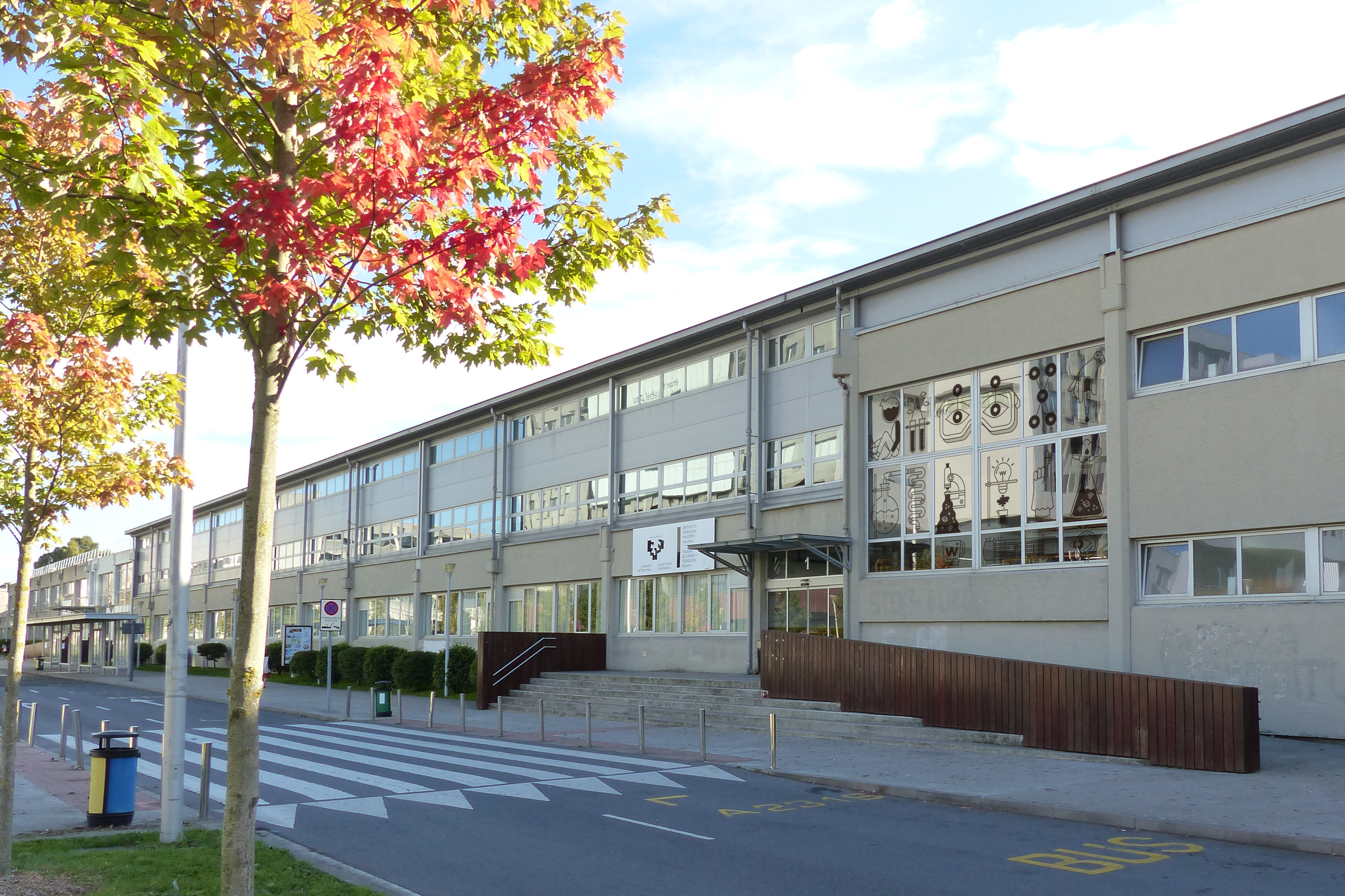 Breve historia - Facultad de Ciencia y Tecnología - UPV/EHU