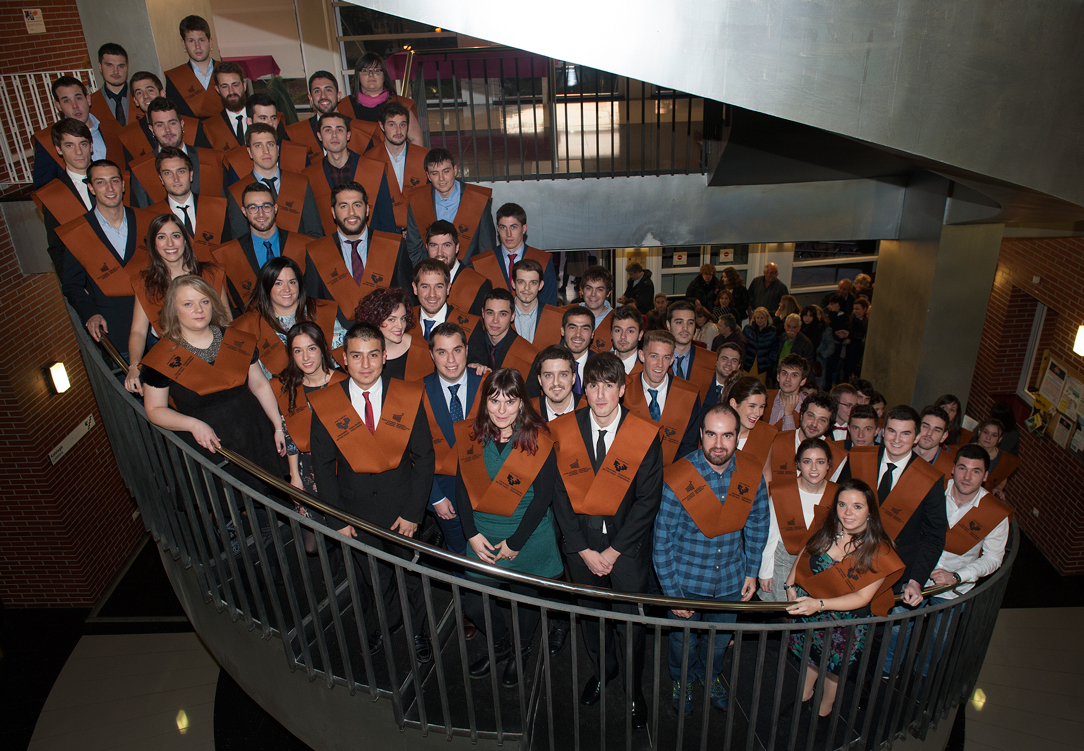 Acto De Graduación 2017 - Escuela De Ingeniería De Vitoria-Gasteiz ...