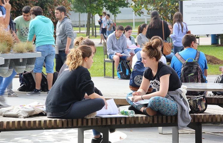 Faculty Of Informatics - Faculty Of Informatics - UPV/EHU