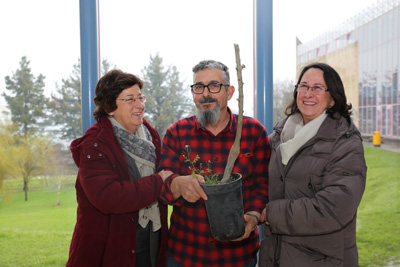 Loli Asúa, Antonio Garbayo e Inés Asúa.