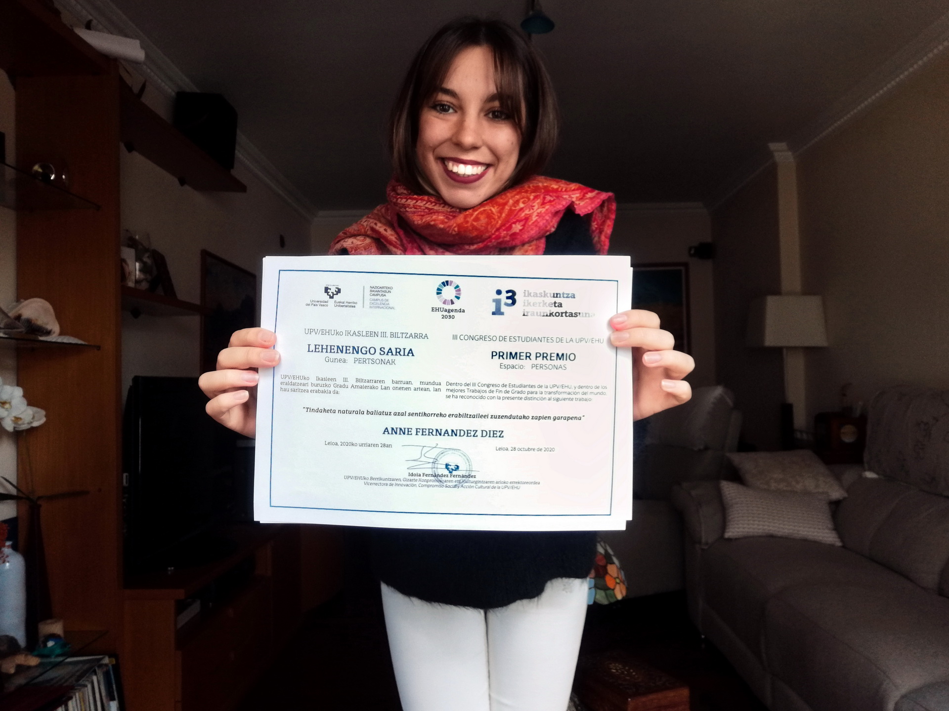 III Congreso de estudiantes   Eje.«Personas»  1. premio. Anne Fernandez