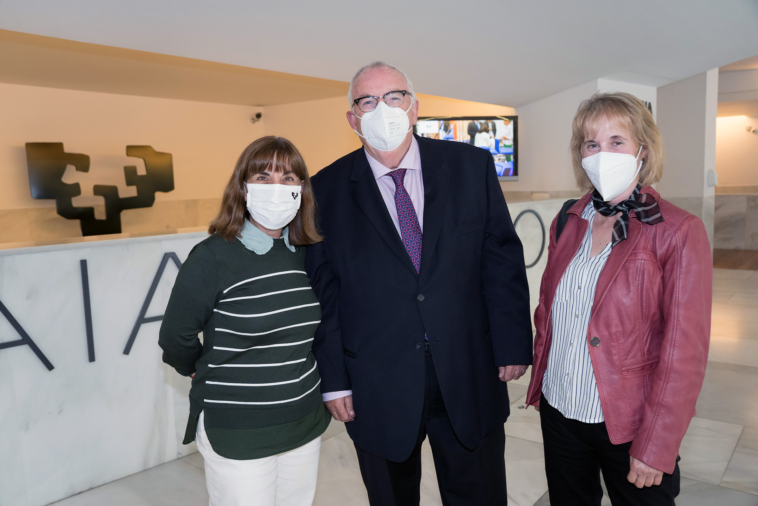 Lourdes Dafonte, Agustín Martínez y Arantza Bañuelos